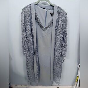 Gray Shift Dress With Lace Overlay M